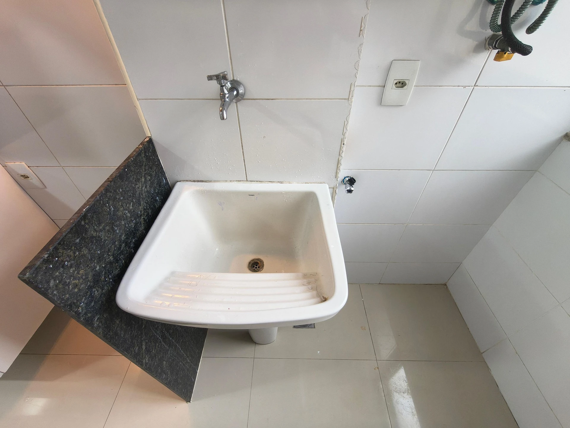 Apartment, 78 m², with a grill on the balcony — photo 40