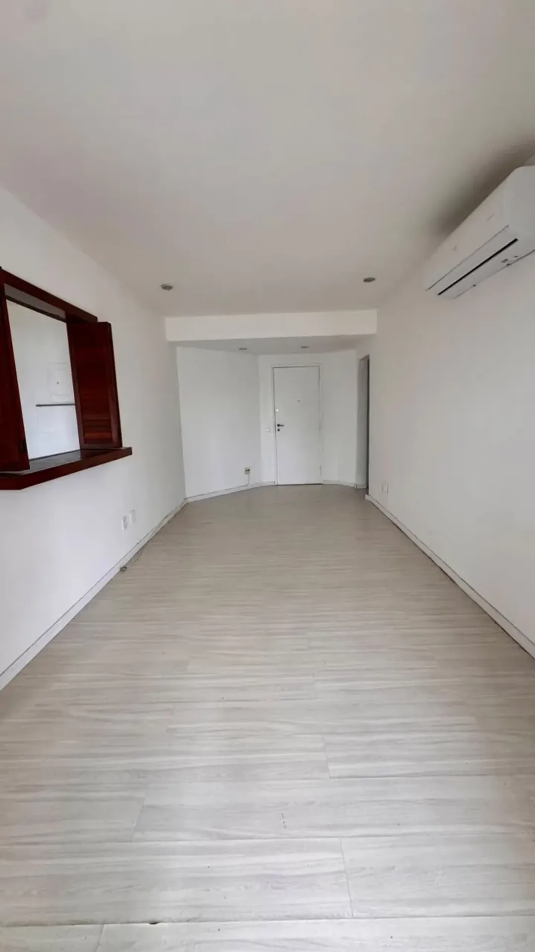 58 m² apartment with a washing machine and a water view — photo 13