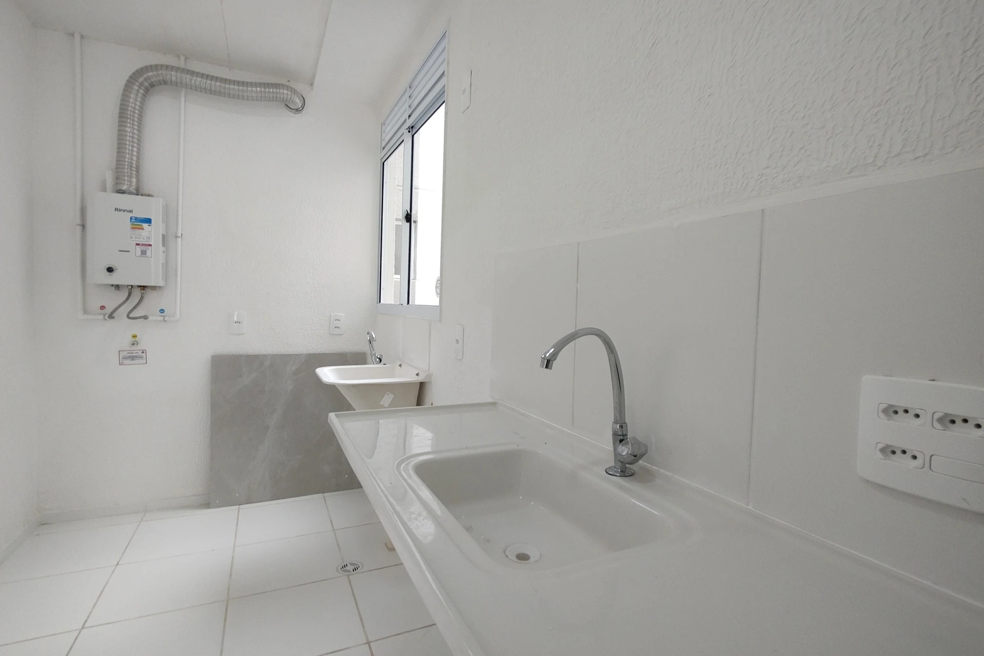 Apartment for rent with 2 bedrooms, 1 bathroom, and parking — photo 25