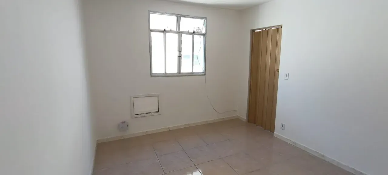 1-bedroom apartment with a gas stove kitchen — photo 7
