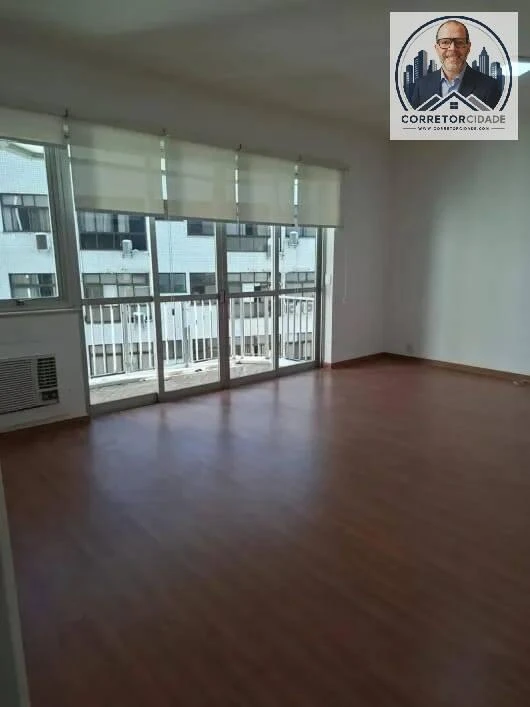 3-bedroom apartment with a suite and balcony — photo 12