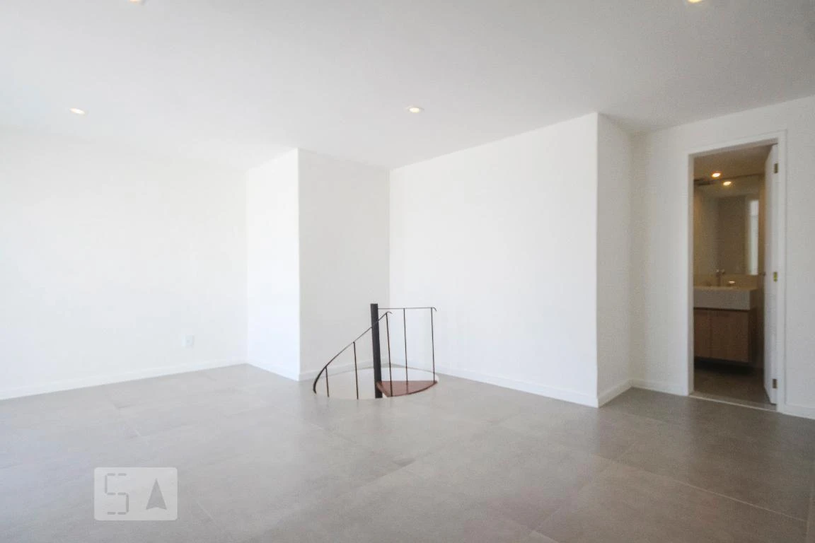 197 m² rental coverage with 2 bedrooms and 3 baths — photo 49