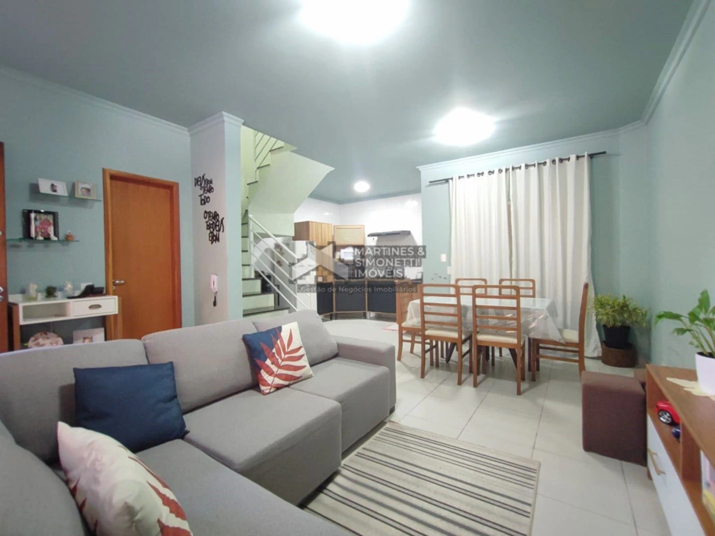 3-bedroom house with a walk-in closet in Curitiba — photo 8