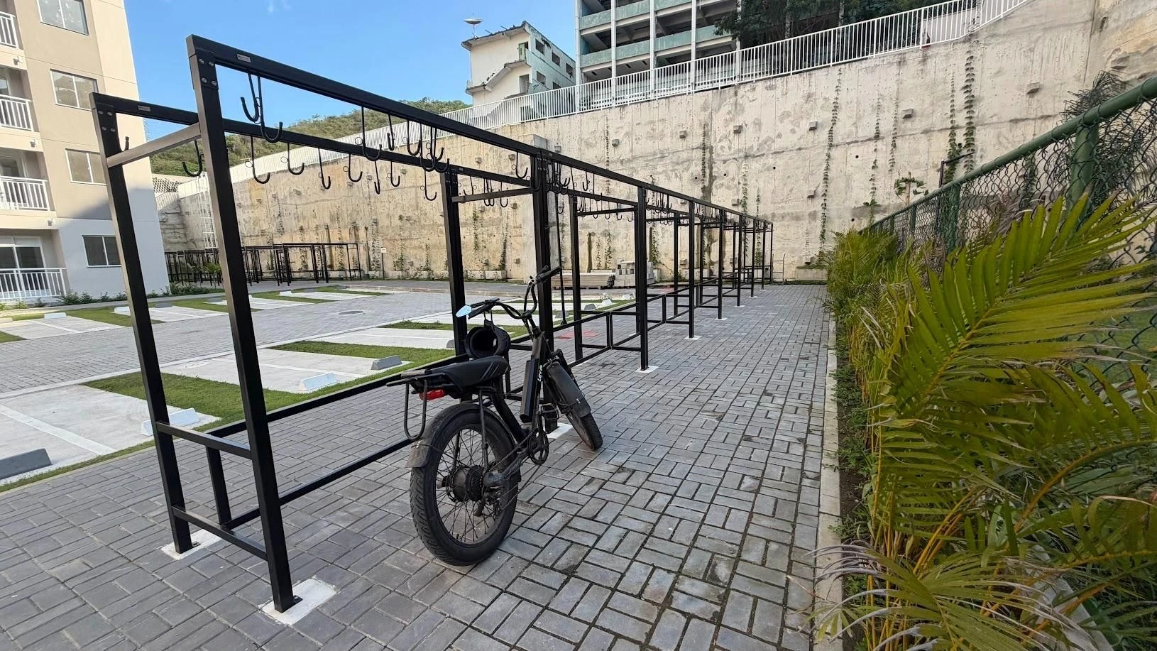Apartamento de 2 quartos em condomínio com academia — photo 7