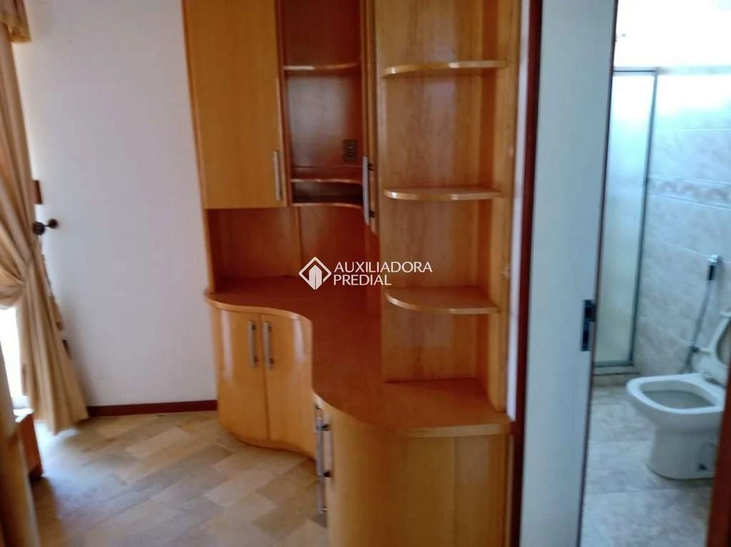 Квартира 169 м² с 3 спальнями и балконом — photo 4