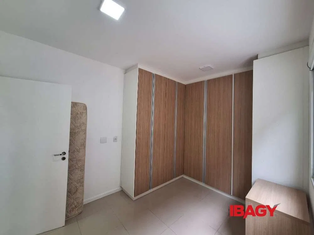 Furnished apartment, 49 m², with a grill on the balcony — photo 10