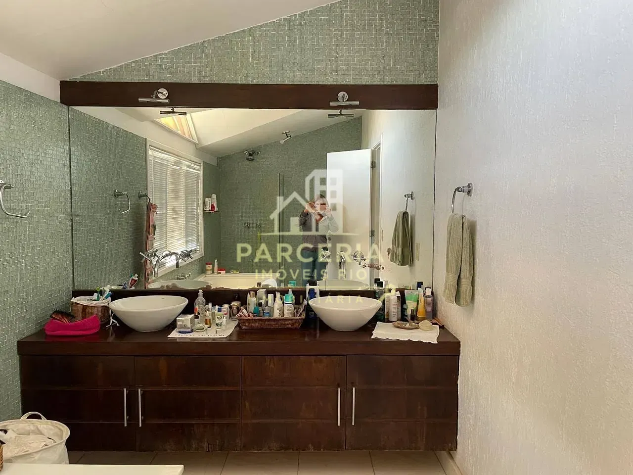 Casa mobiliada com 5 quartos e área de piscina compartilhada — photo 50