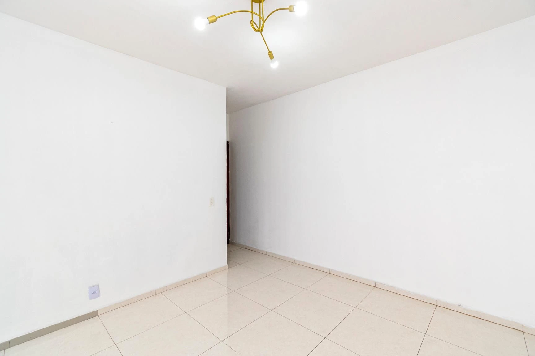 2-bedroom apartment with a mountain view in Rio de Janeiro — photo 8