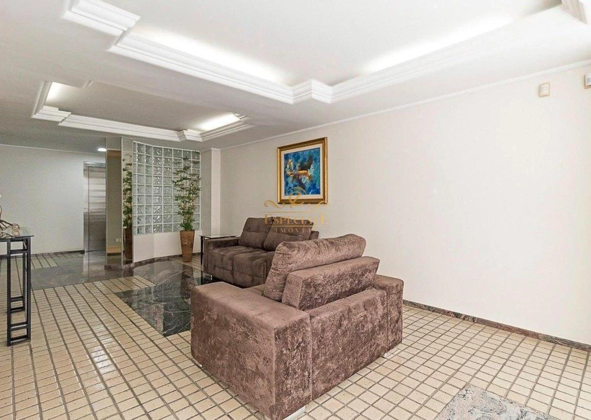 167 m² apartment with a grill on the balcony and a bathtub — photo 46