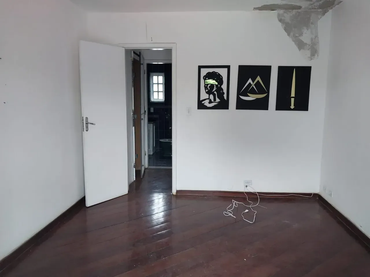 Невмебльований будинок в оренду: 3 кімнати й 5 паркомісць — photo 13
