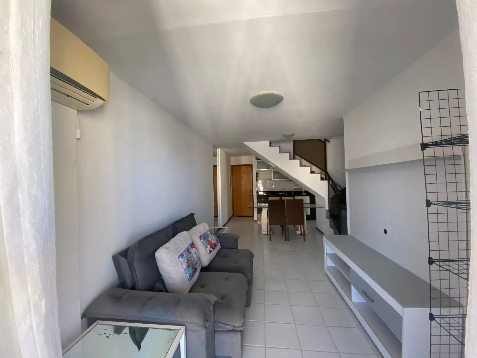 Furnished apartment with 3 bedrooms and 3 bathrooms — photo 50