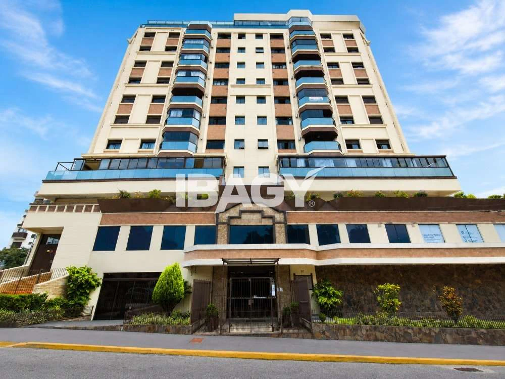 Квартира 129 м² с 3 спальнями и 1 парковочным местом — photo 3