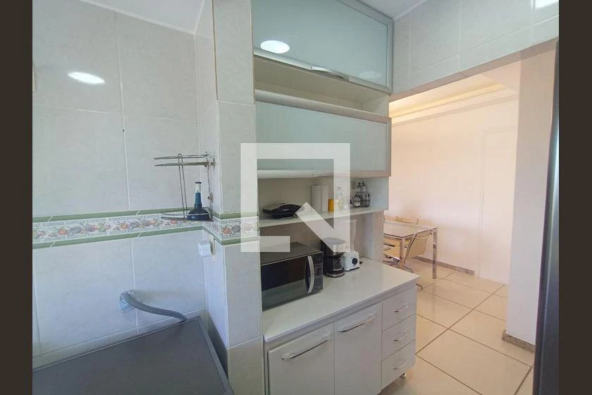 Furnished 70 m² apartment with 1 en-suite bedroom — photo 5