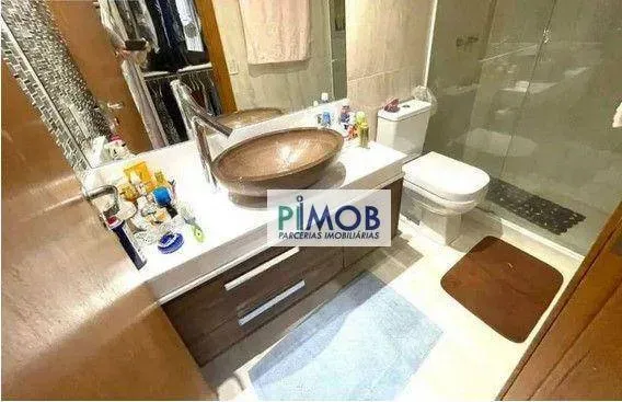 Apartamento mobiliado de 4 quartos com 5 banheiros e 157 m² — photo 19