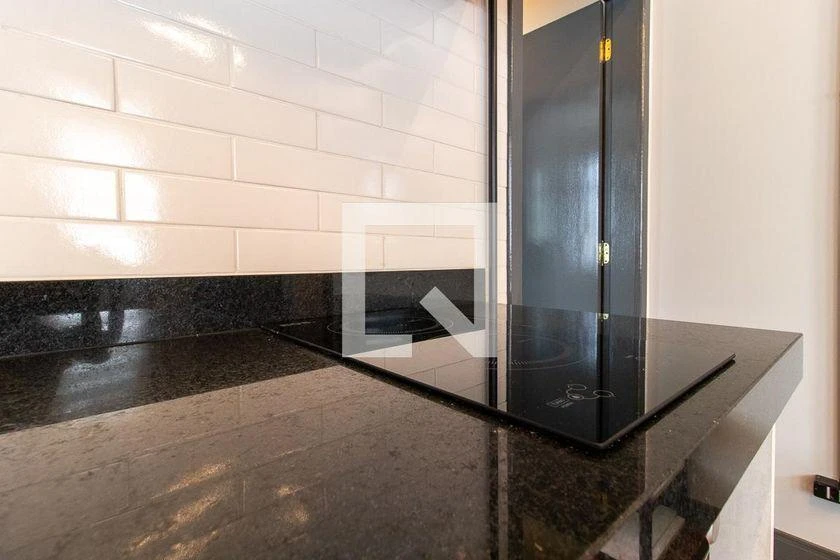 One-bedroom apartment with a washing machine in Curitiba — photo 16