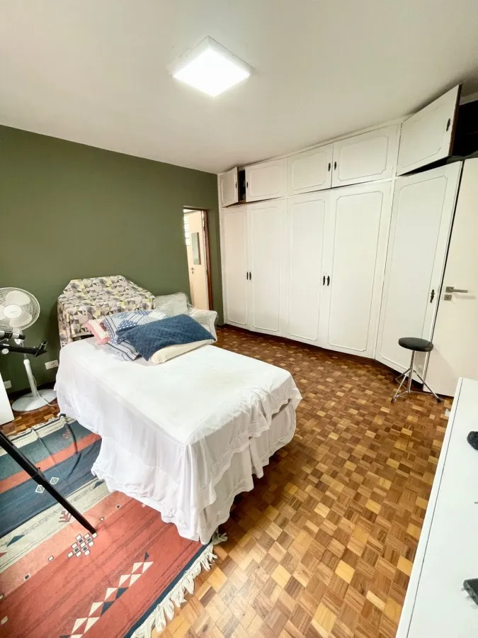 450 m² house with 4 bedrooms and 4 bathrooms — photo 30