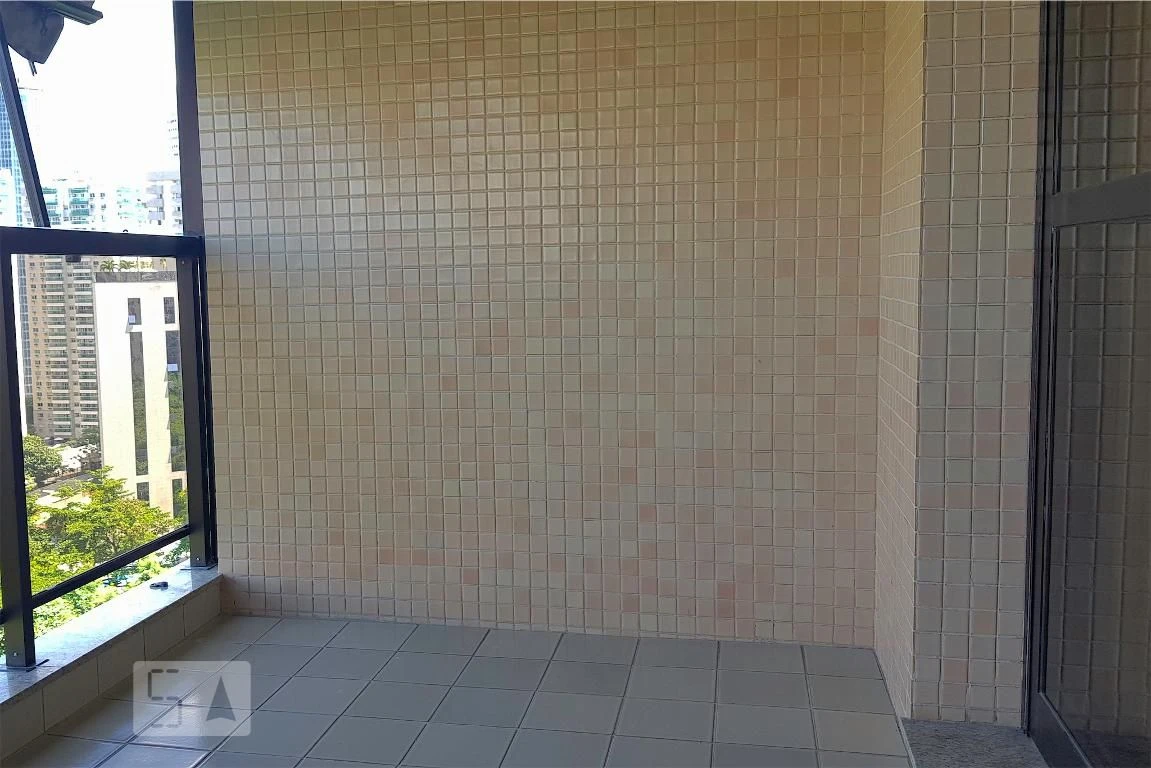 Apartment, 99 m², with a jacuzzi — photo 25