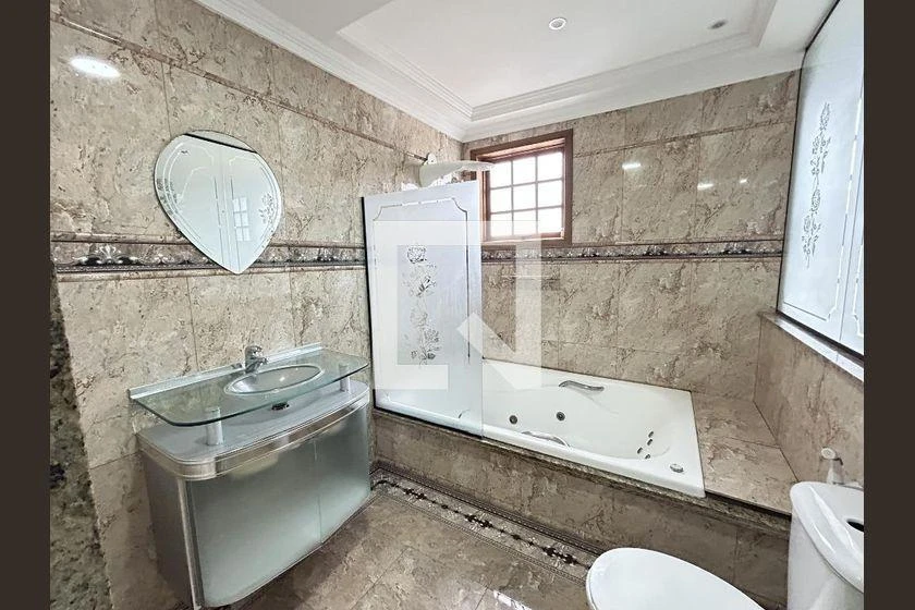 Casa com 3 quartos, suíte e cozinha a gás, 200 m² — photo 19