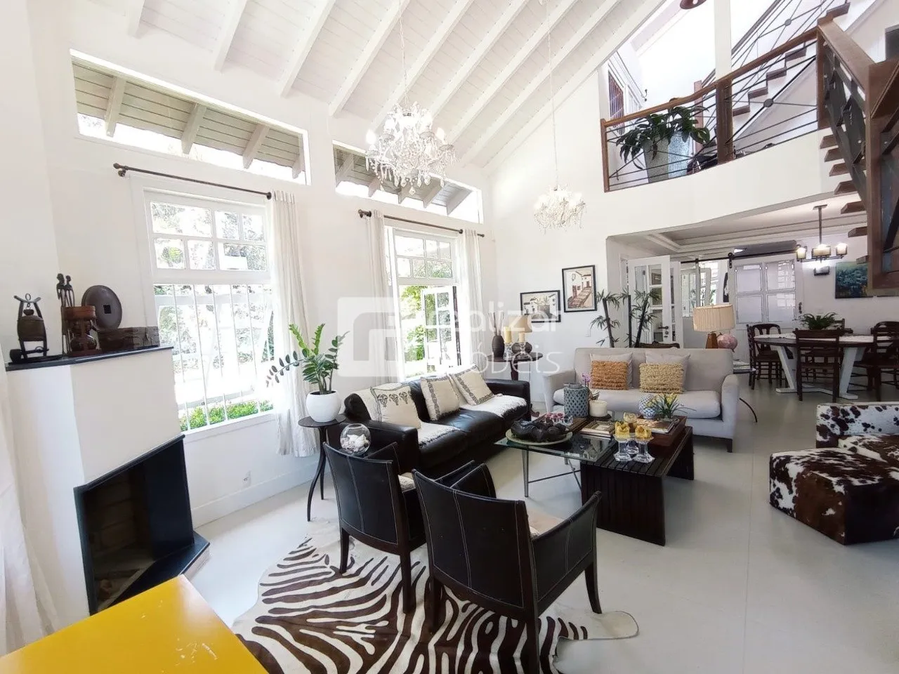 4-bedroom house with a bathtub in Florianópolis — photo 3