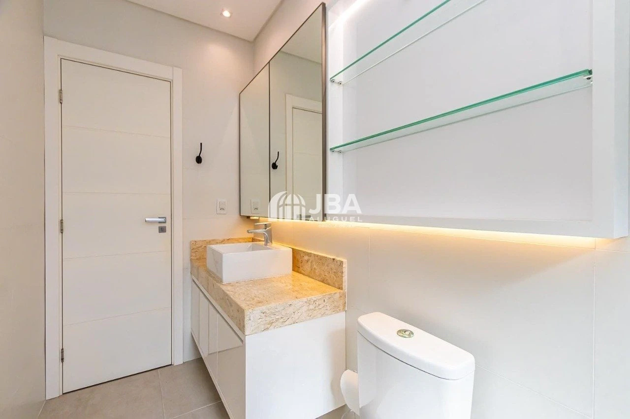Floor-to-ceiling windows in a 2-bedroom house, 143 m² — photo 14