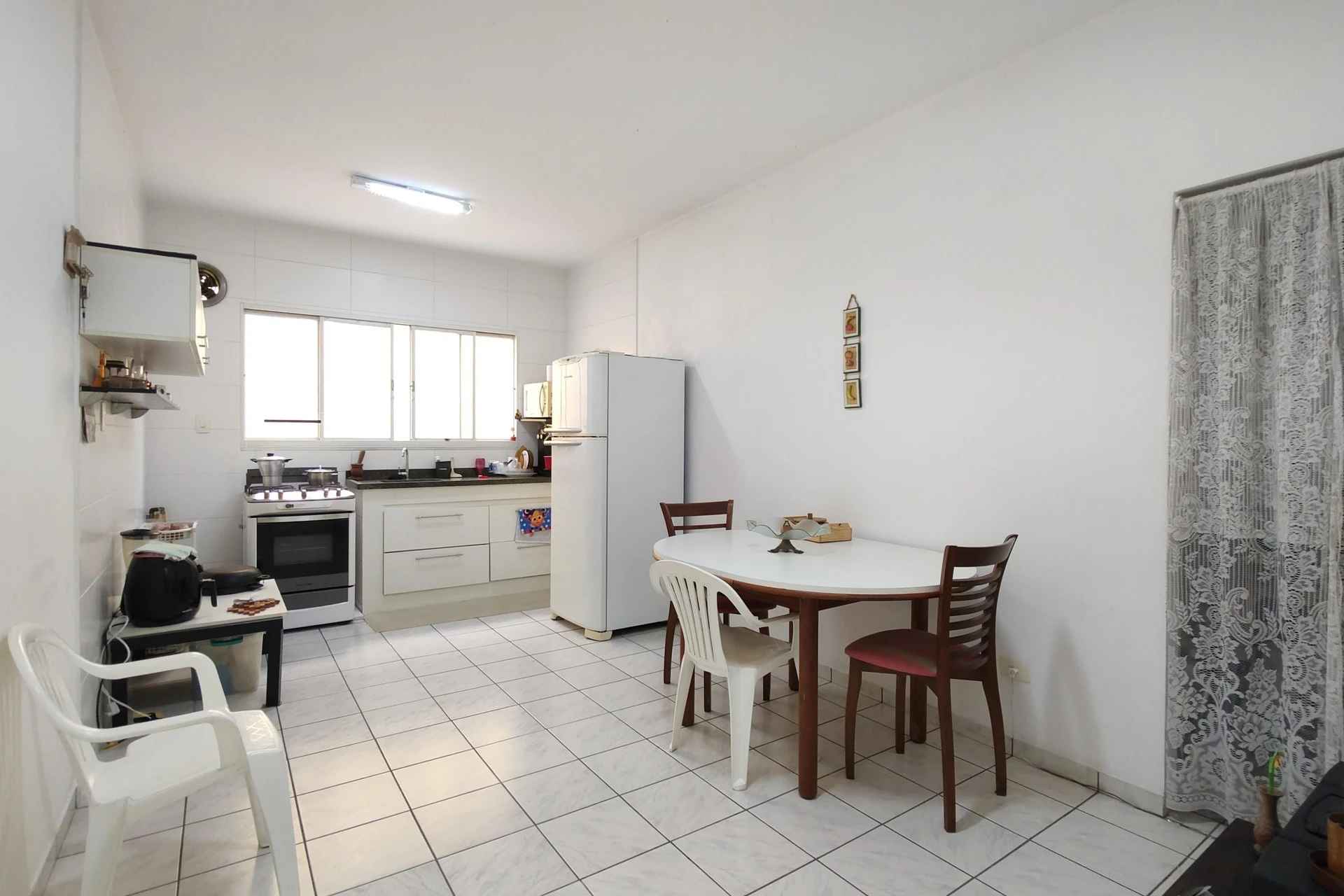 Vista a la montaña y 5 dormitorios: casa de 900 m² — photo 2