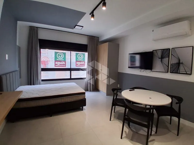1 quarto e janelas do piso ao teto: apartamento de 45 m² — photo 6