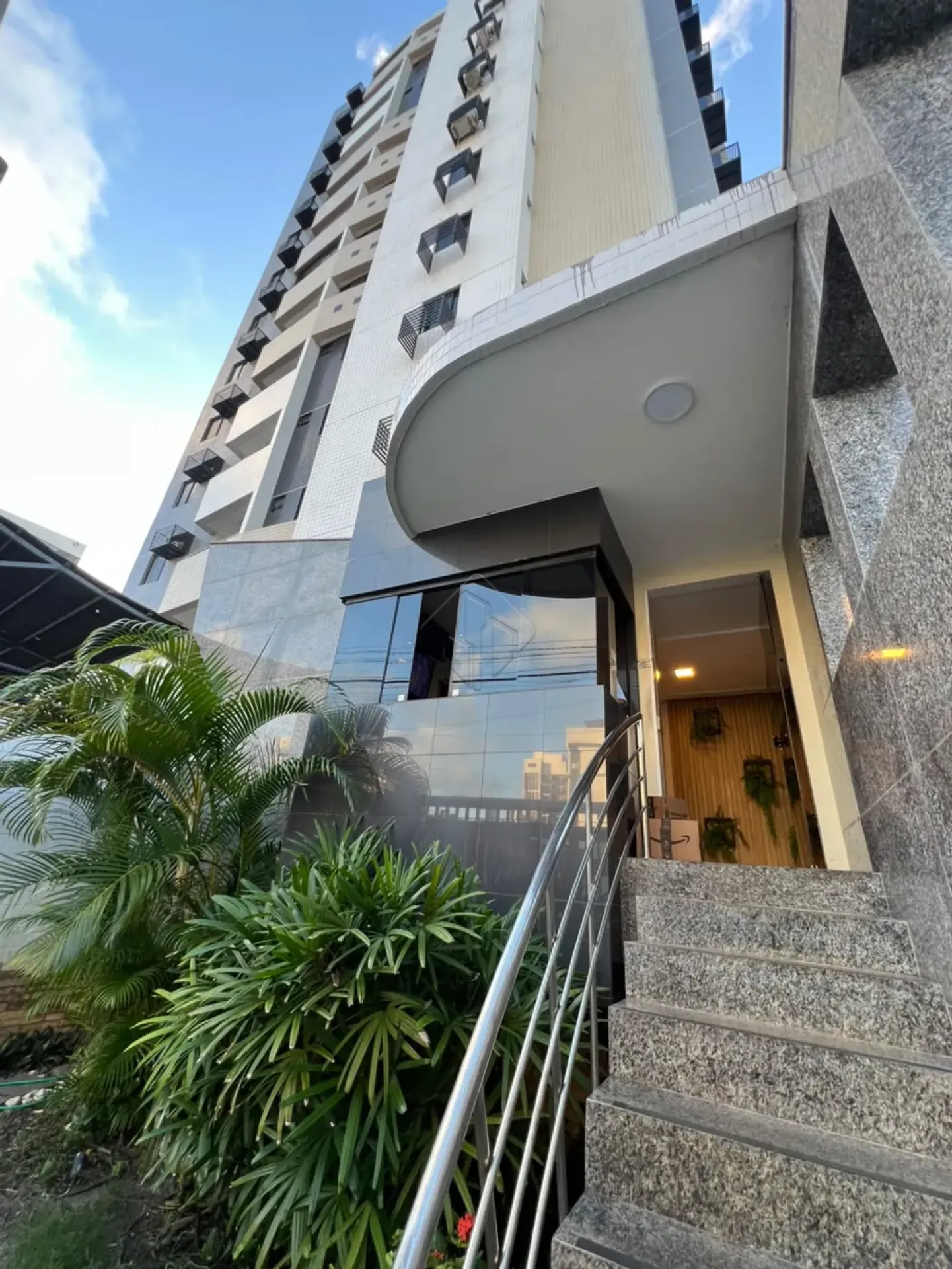 3-bedroom apartment with a home office in João Pessoa — photo 21