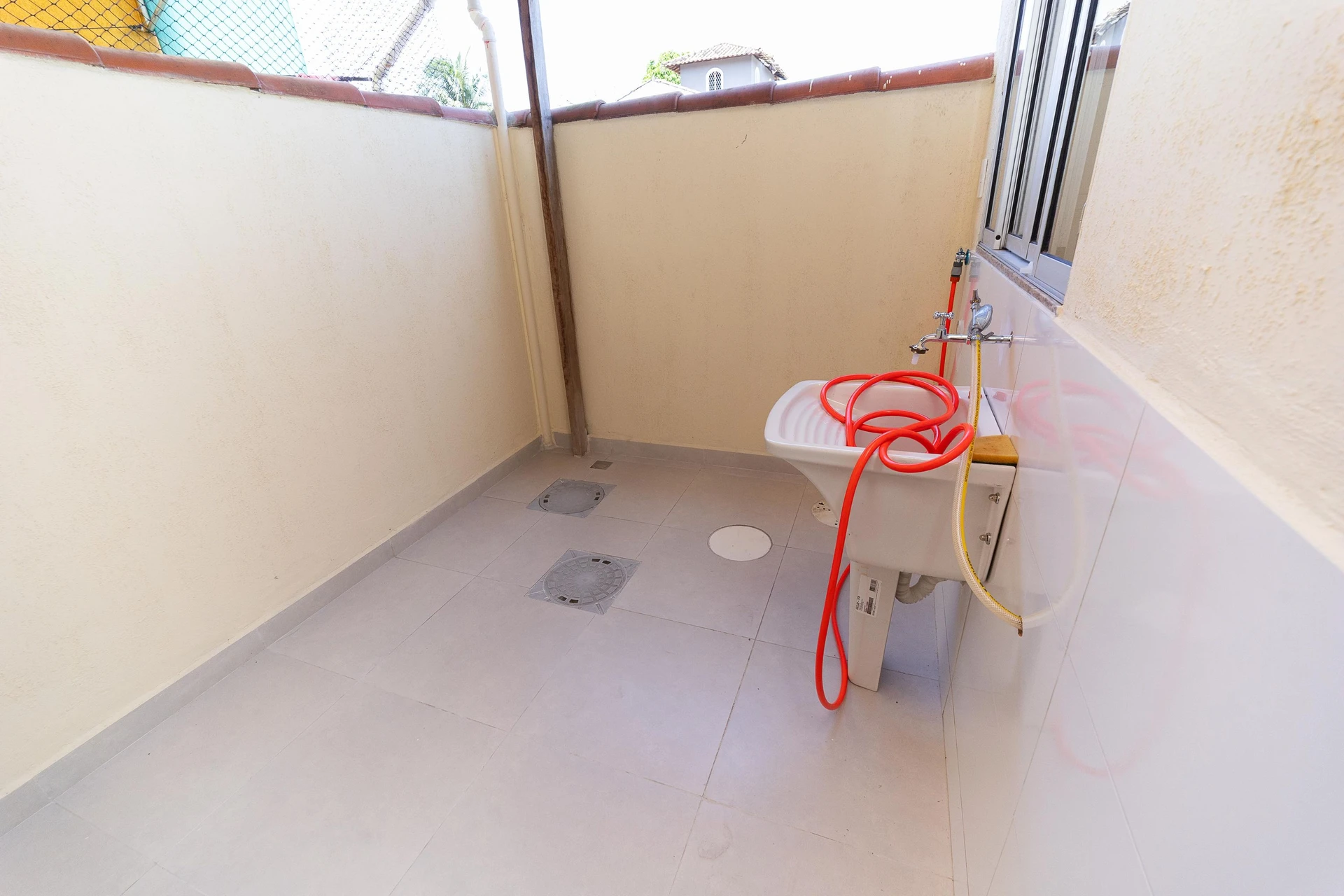 House, 80 m², with a garden — photo 10
