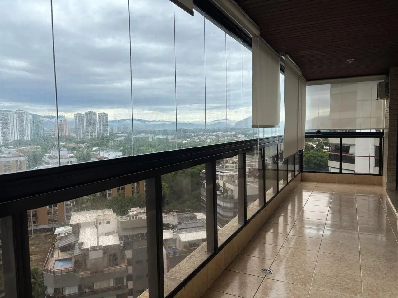 150 m² apartment with 3 bedrooms and private BBQ area — photo 13