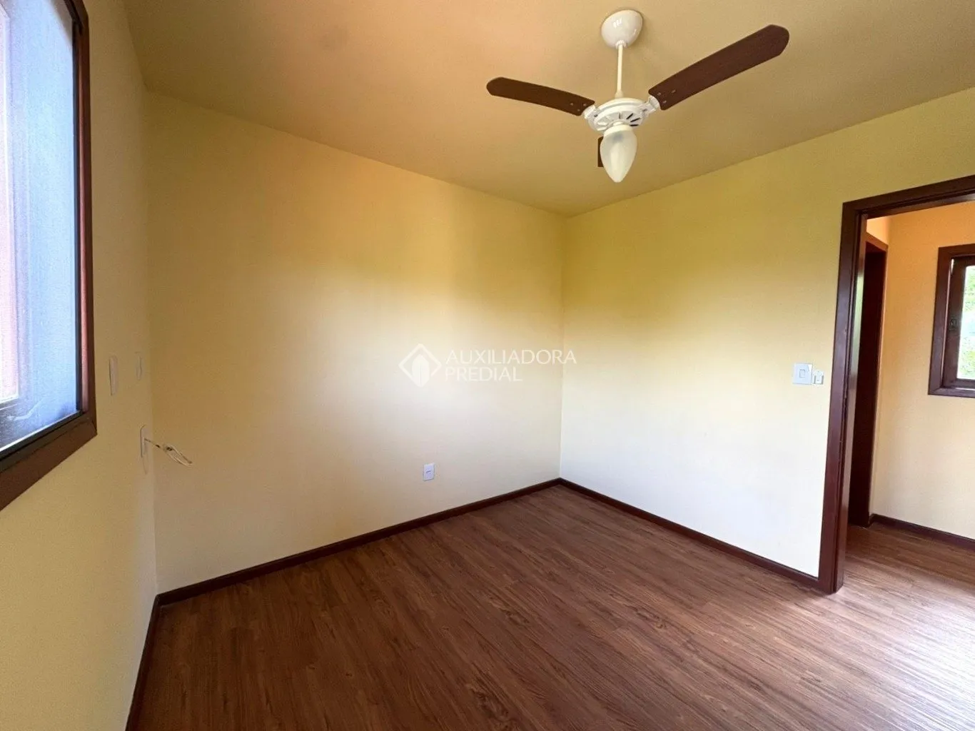 Closed-condominium house with 4 bedrooms and 3 bathrooms — photo 29