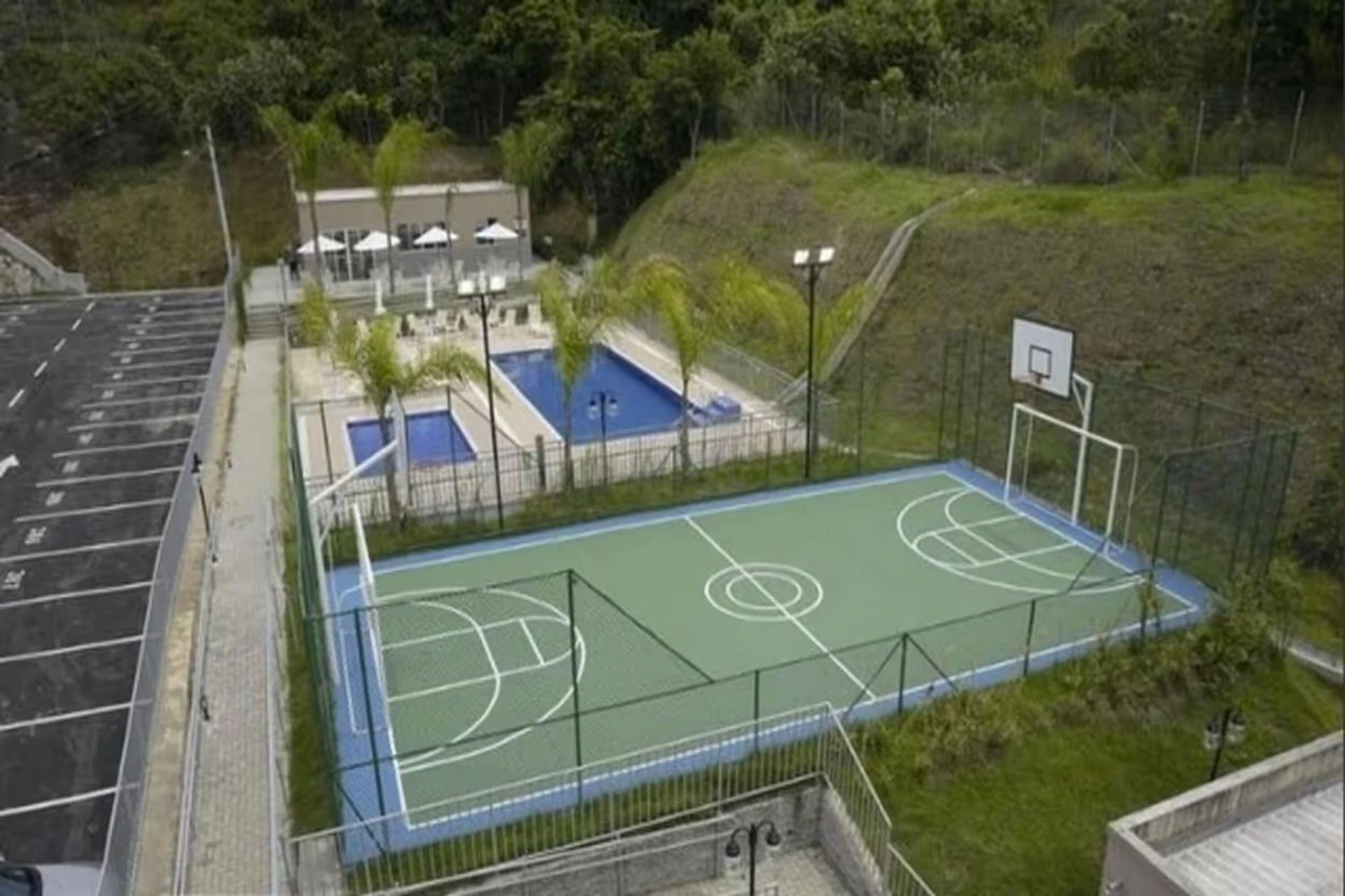 2 quartos e espaço de home office: apartamento de 45 m² — photo 10