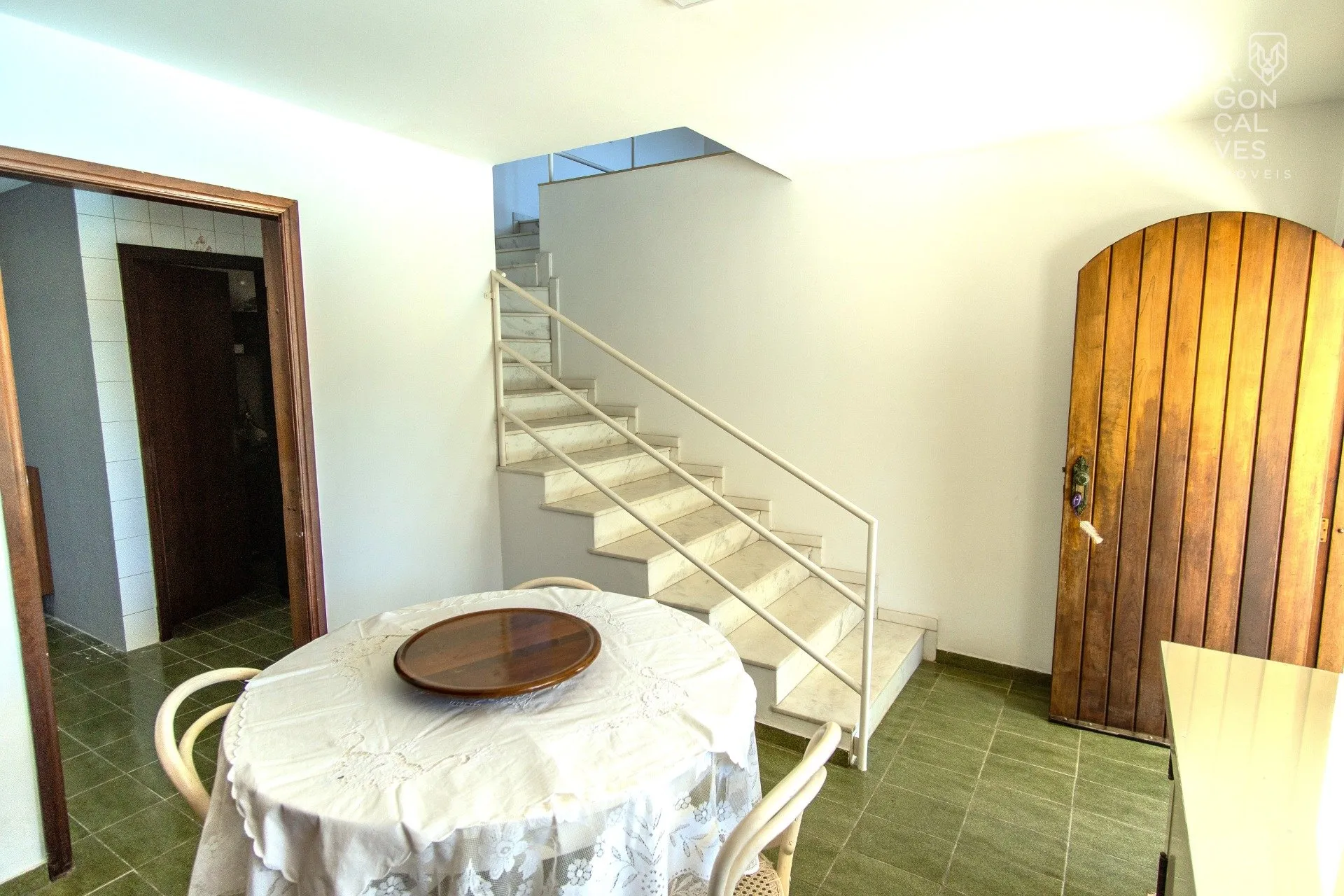 Furnished house with 5 bedrooms and a gas kitchen — photo 21