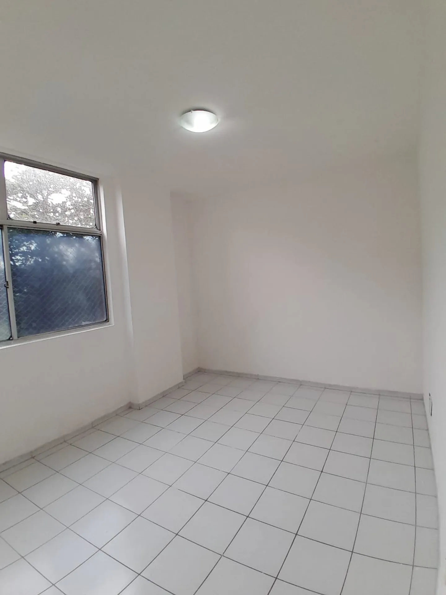 2-bedroom apartment in a building with a sauna — photo 16
