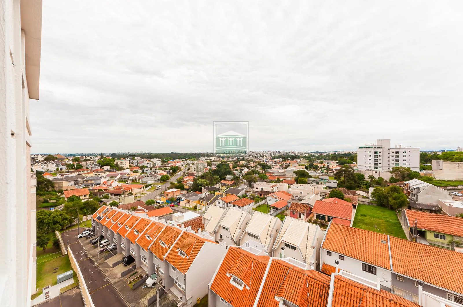 Рабочее место и 2 спальни: квартира 65 м² — photo 38