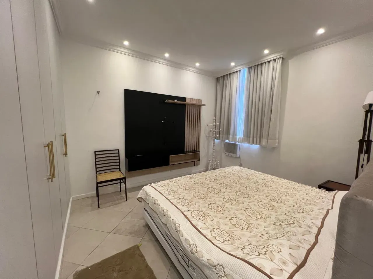 Apartamento mobiliado com 2 quartos e 3 banheiros — photo 11