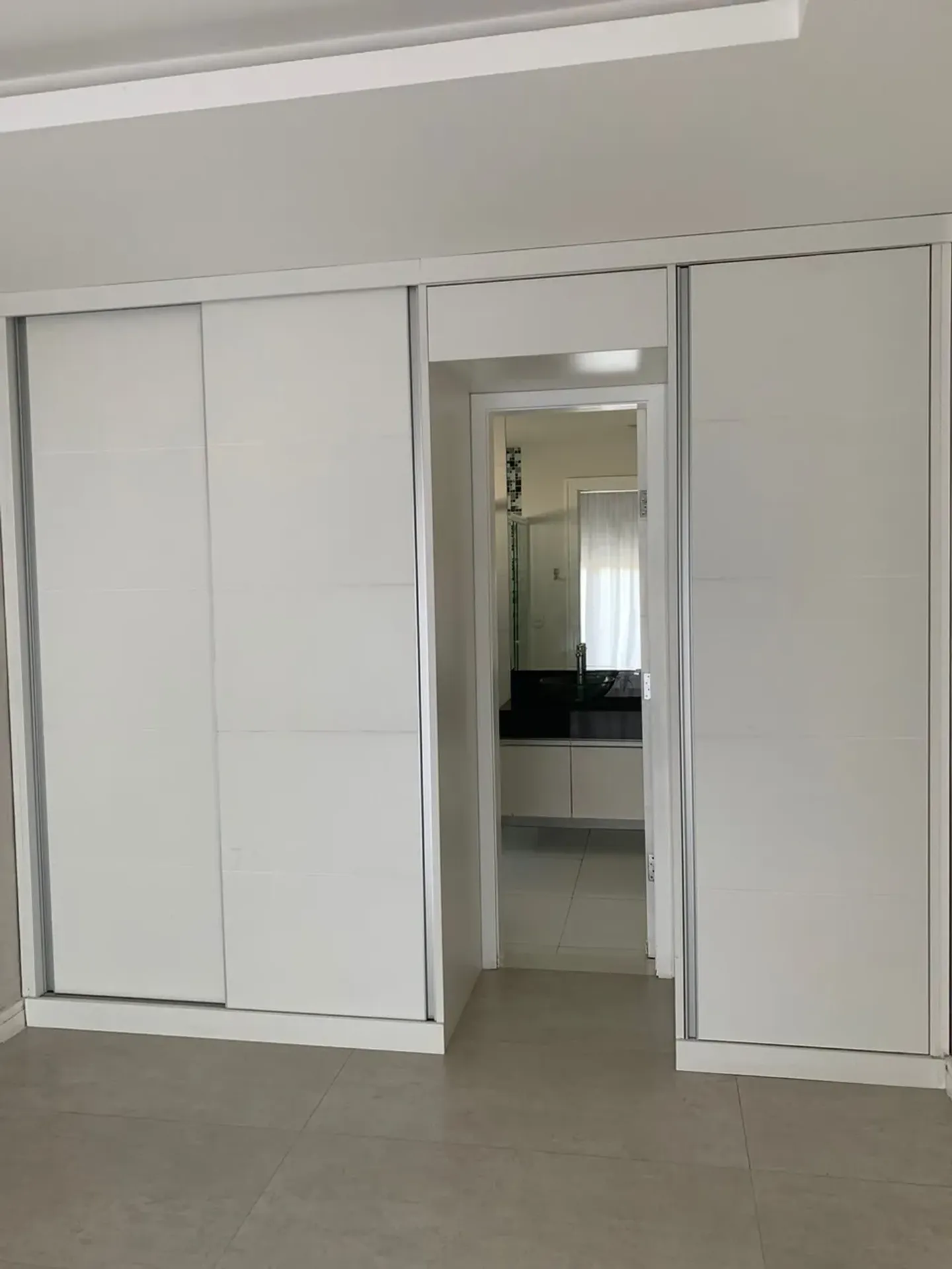 Casa mobiliada com 4 quartos e cozinha aberta a gás — photo 20