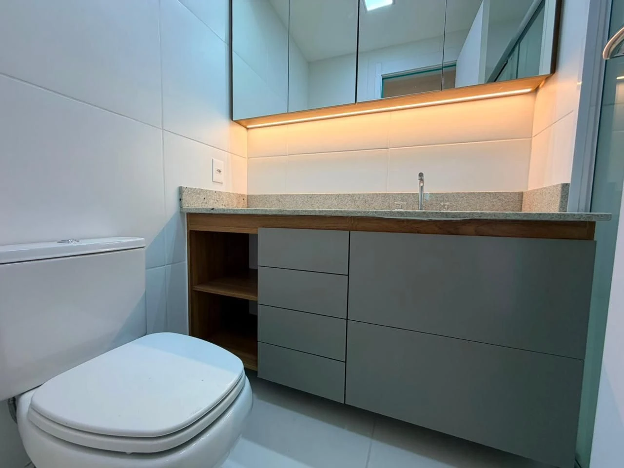 Apartamento com varanda e cozinha integrada a gás — photo 4