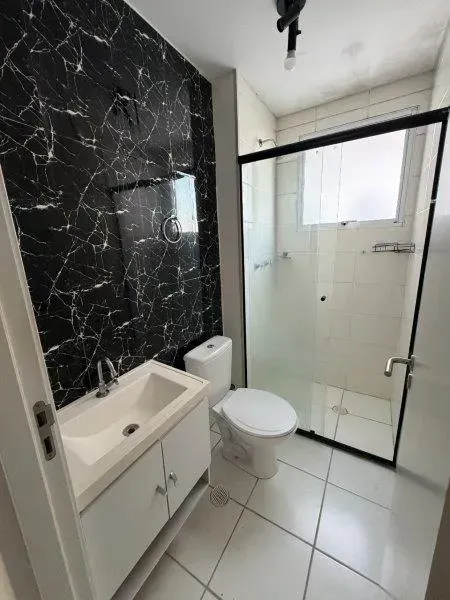 44 m² apartment with 2 bedrooms and a closed kitchen — photo 4