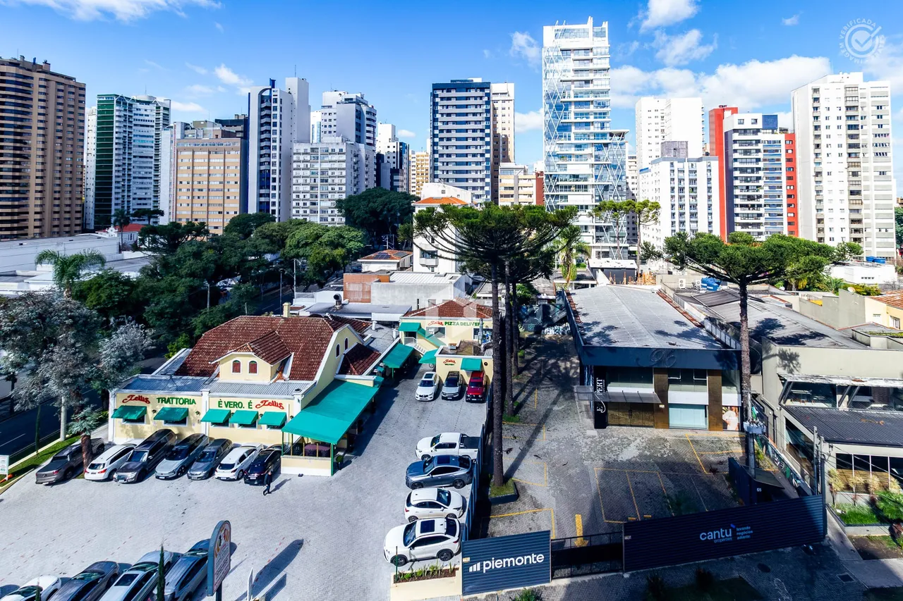 Орендна квартира з 3 спальнями 152 м² і балконом — photo 17