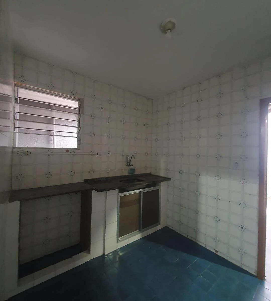 Casa com aquecedor a gás e 2 quartos — photo 24