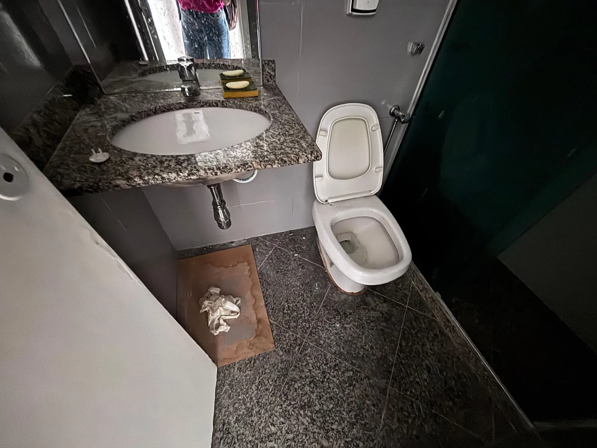 Apartamento sem mobília com 2 quartos e 2 banheiros — photo 32