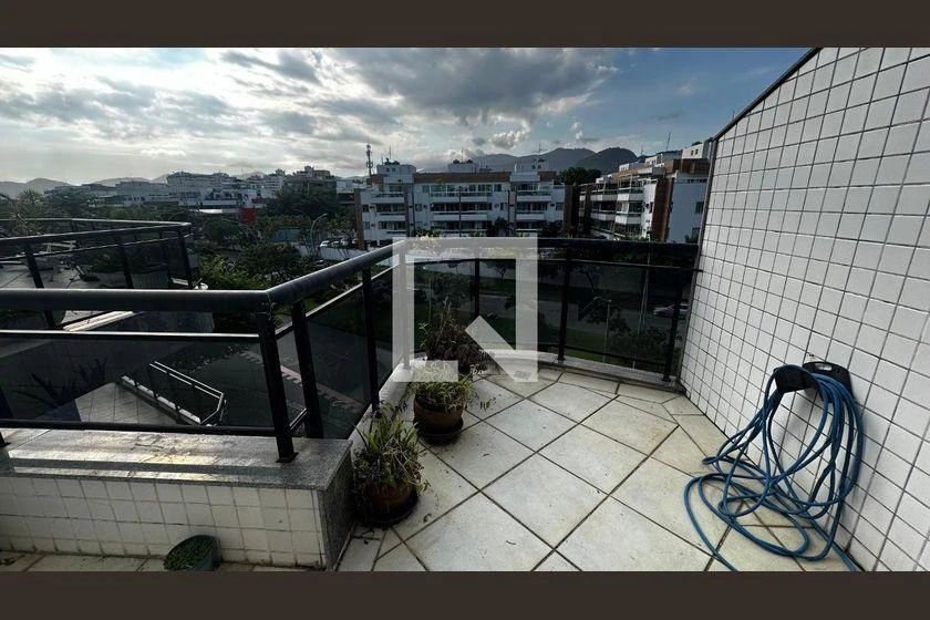 Furnished 203 m² apartment with 2 bedrooms and 2 parking — photo 36