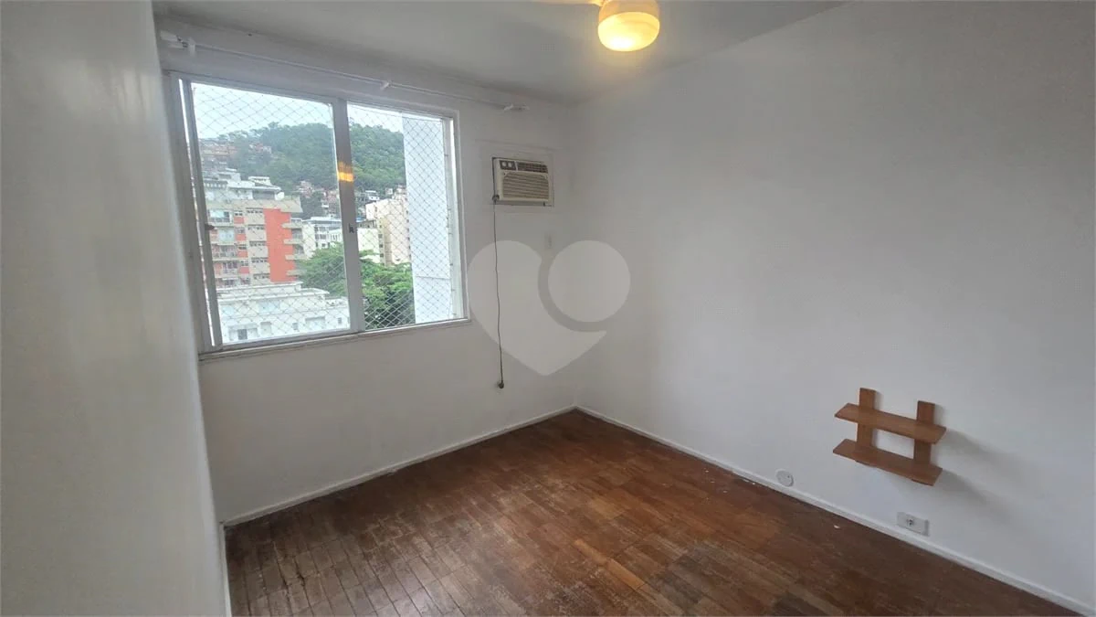 58 m² apartment with a home office and a mountain view — photo 7