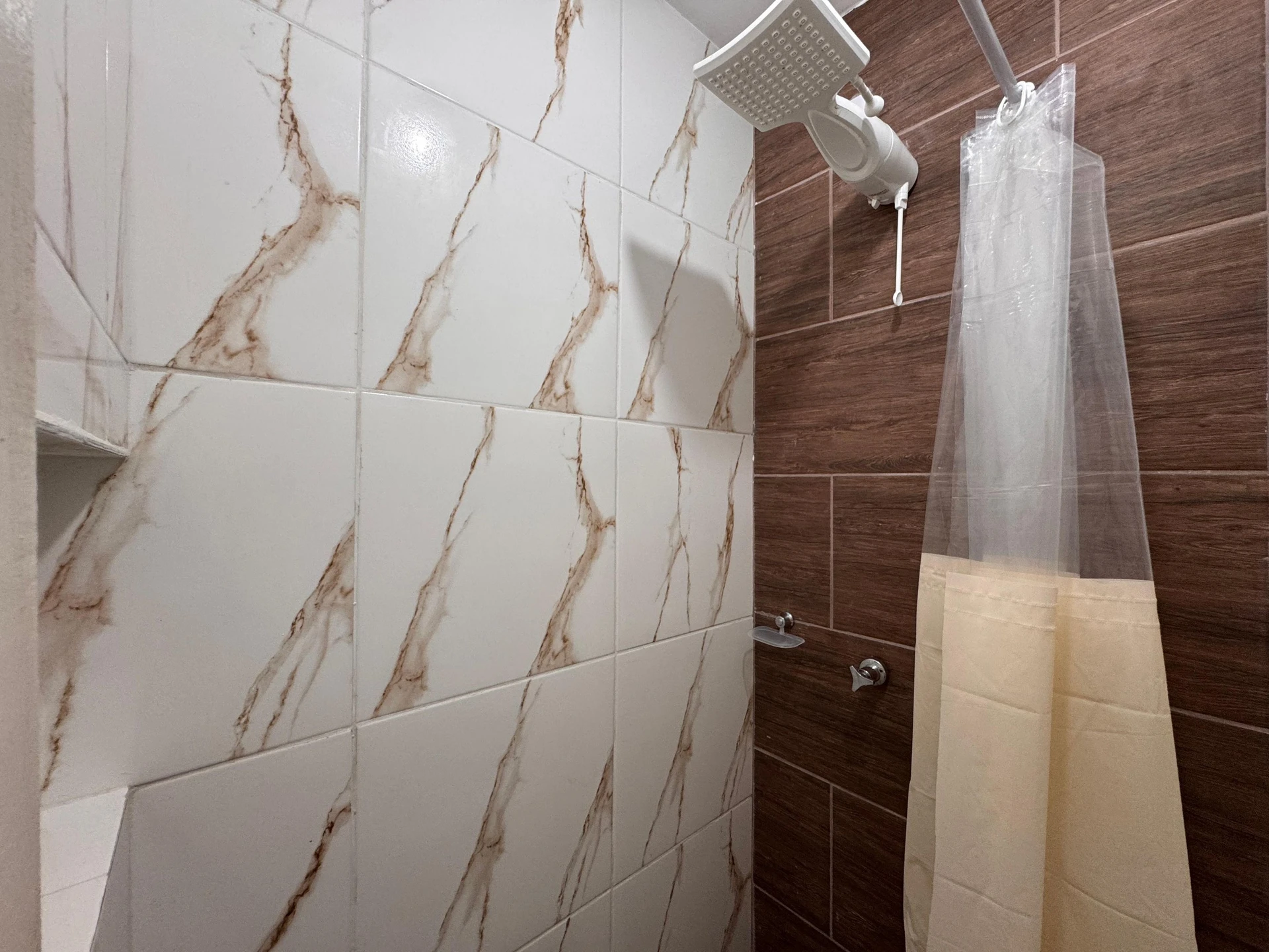 Washing machine in a one-bedroom house, 76 m² — photo 18