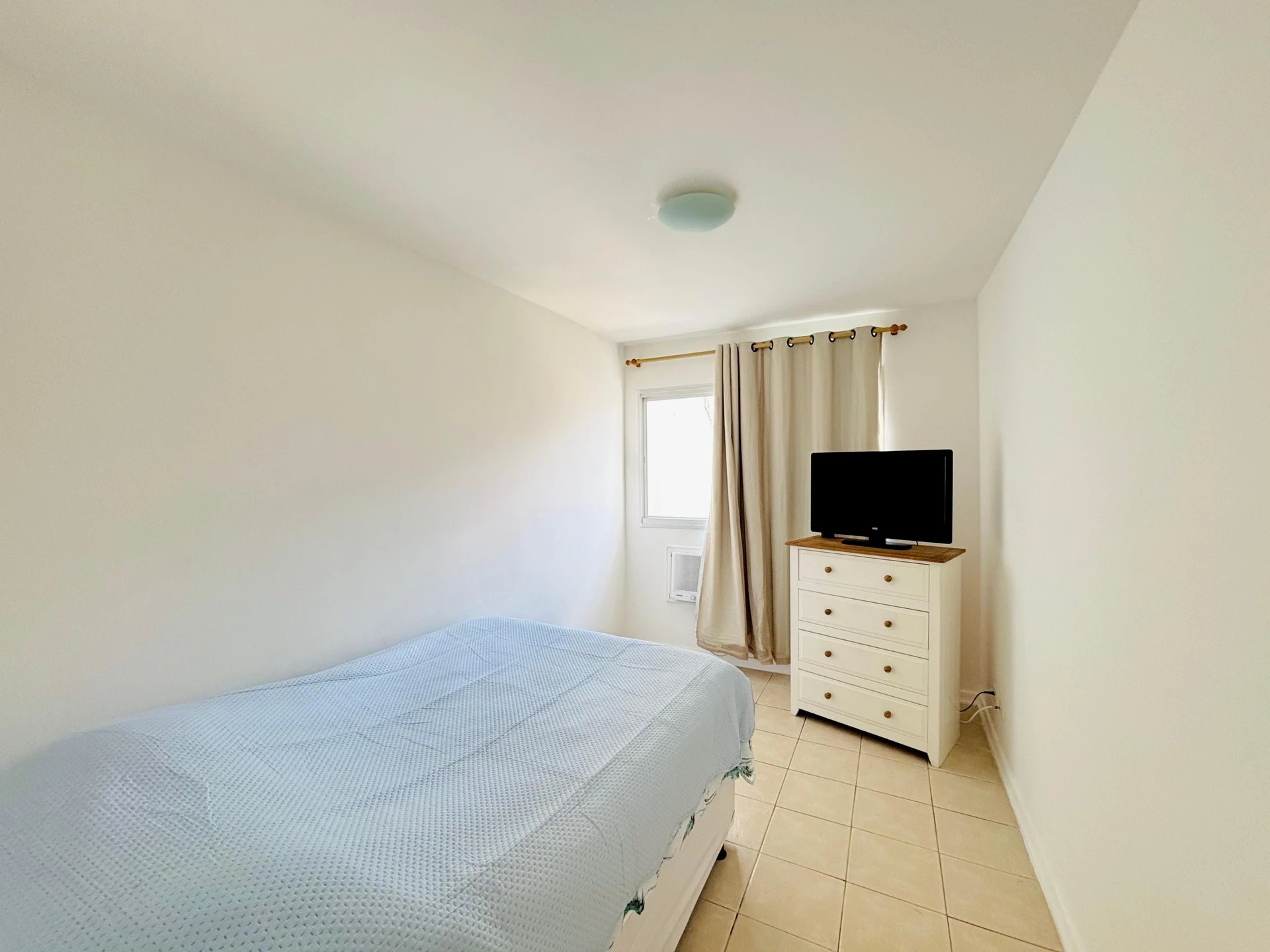 Apartamento mobiliado com cozinha integrada, 1 quarto — photo 15