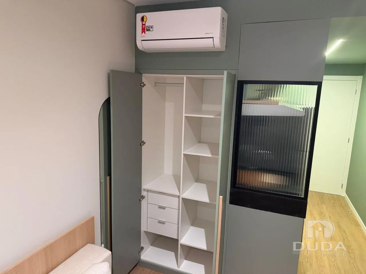 Мебльована студія 21 м² з видом і місцем — photo 13