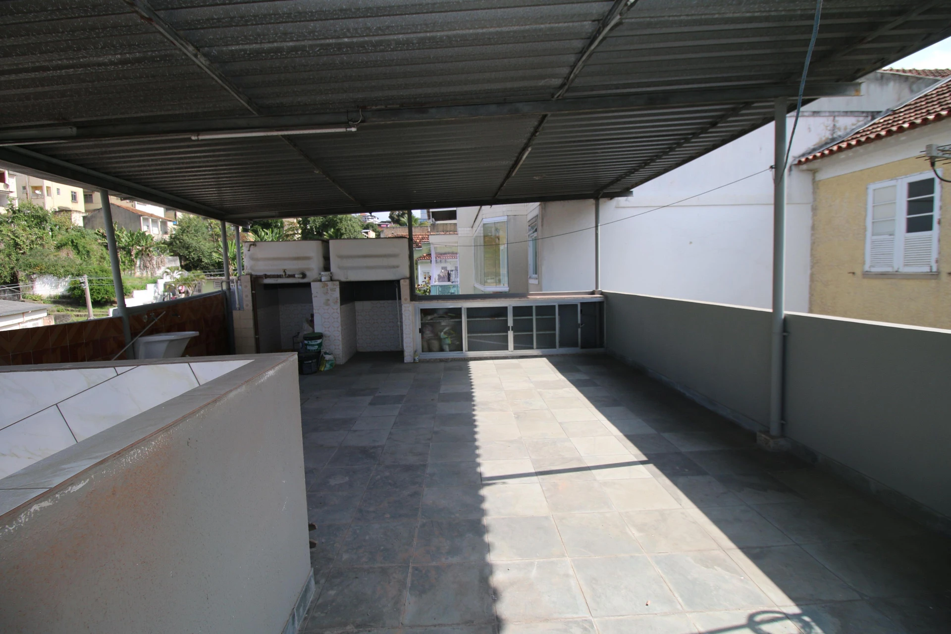 Casa mobiliada com 4 quartos e jardim privativo — photo 5
