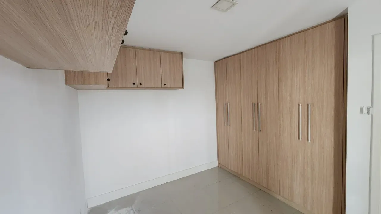 2-bedroom apartment with a walk-in closet — photo 19