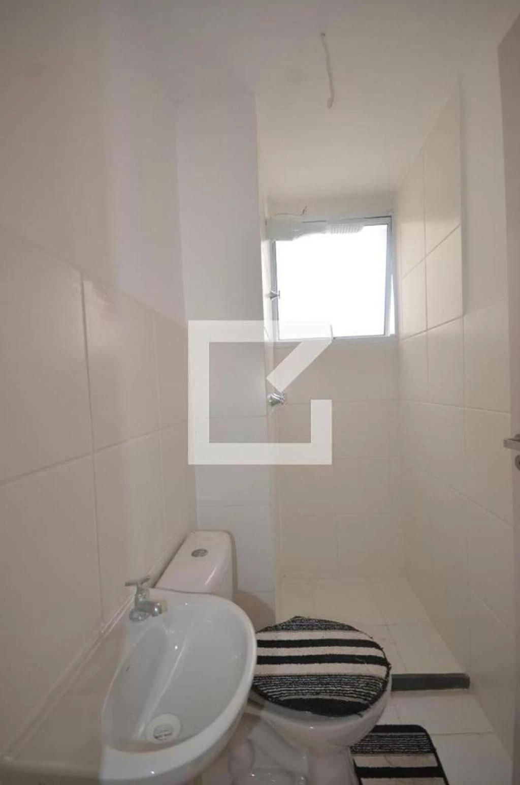 Unfurnished apartment with 2 bedrooms and 1 parking space — photo 11