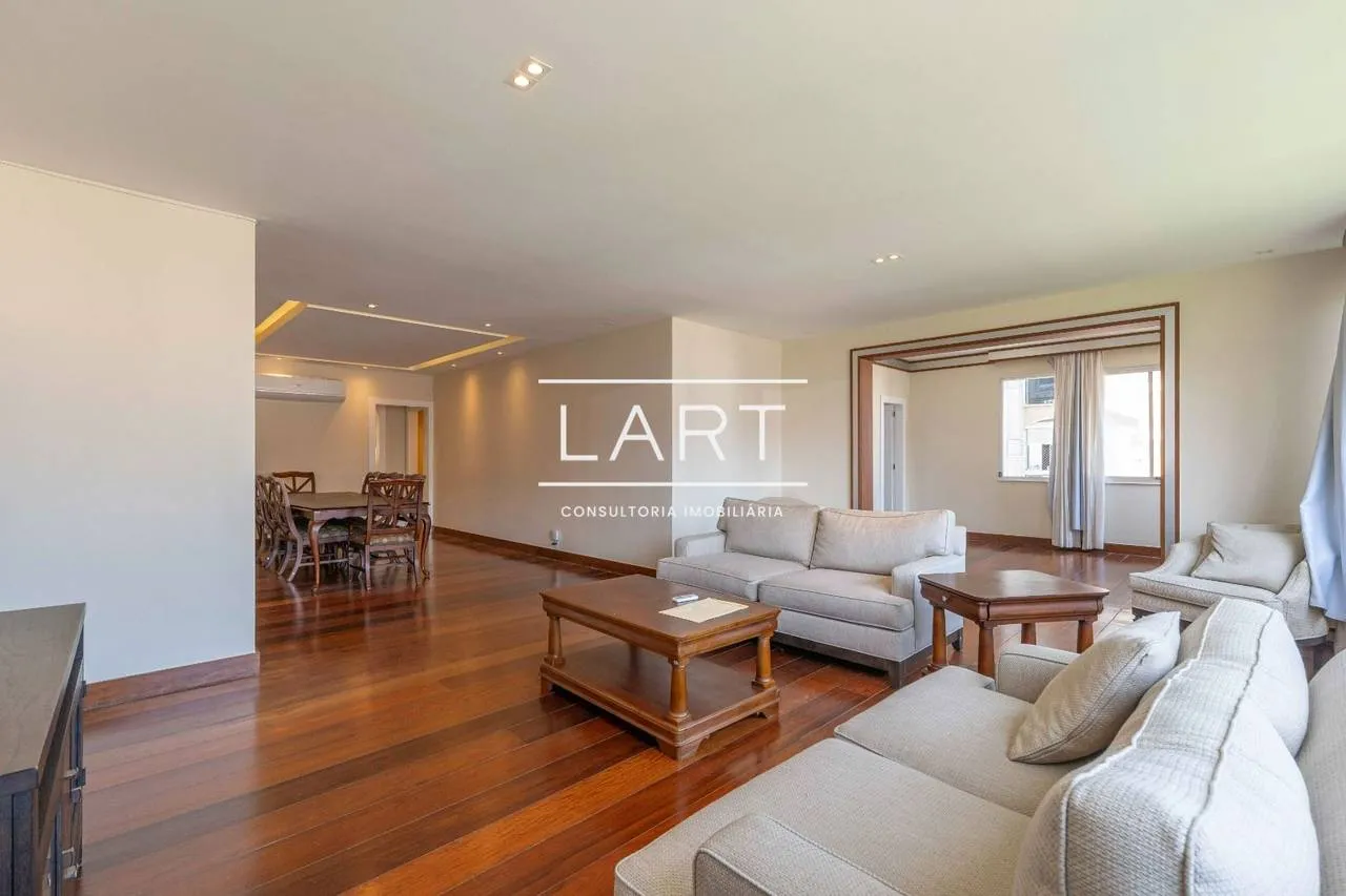 Unfurnished 4-bedroom apartment with 4 bathrooms — photo 3